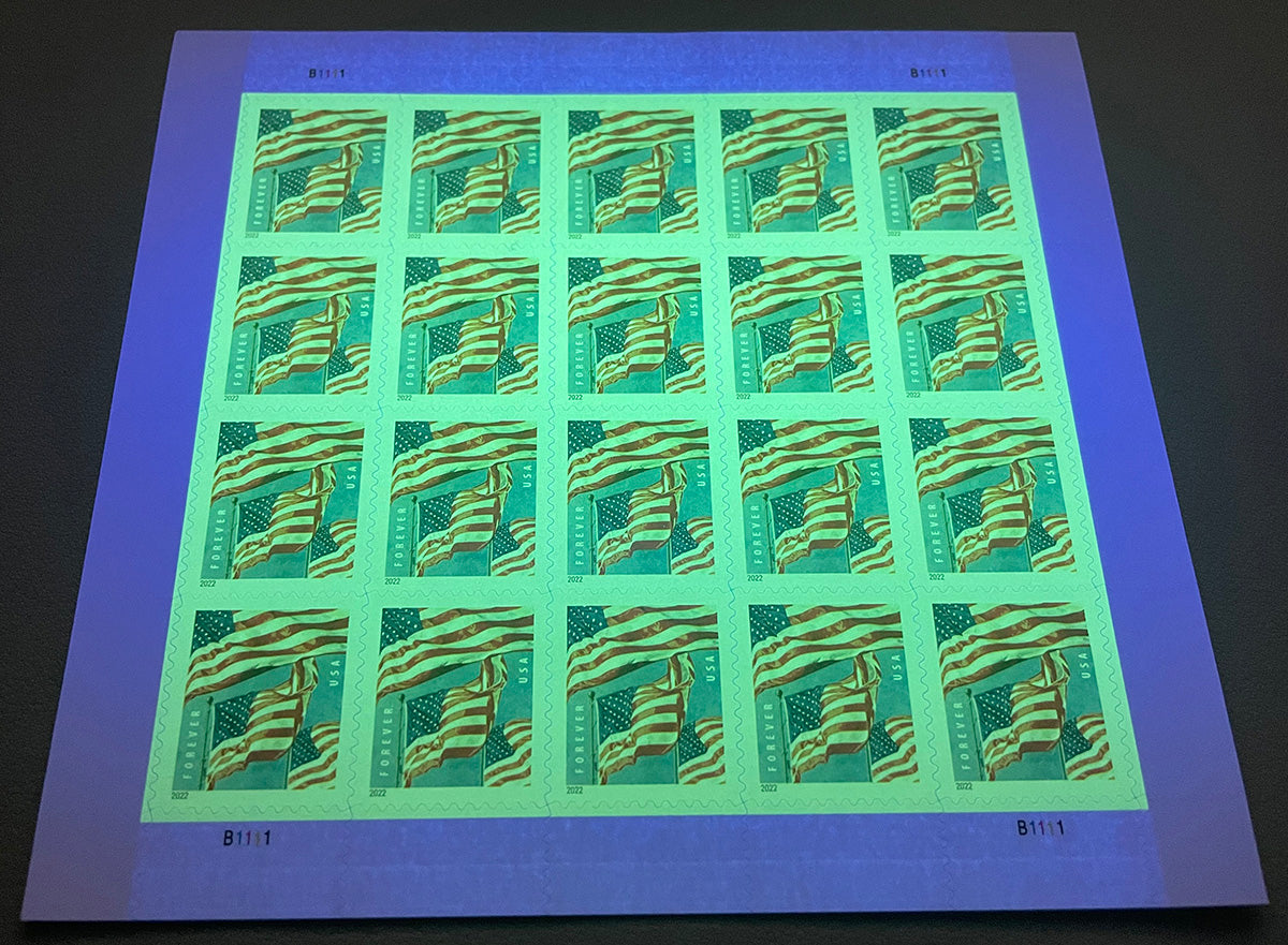 2022 US Flags Forever First Class Postage Stamps image 3